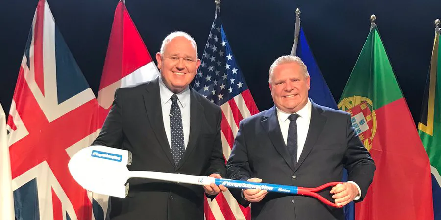 Mayor Scarpitti showcase a signed shovel by Premier Doug Ford indicating his support for the Yonge North Subway Extension - 2019